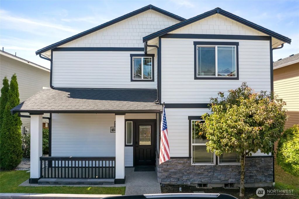 18530 97th Avenue Ct E, Puyallup