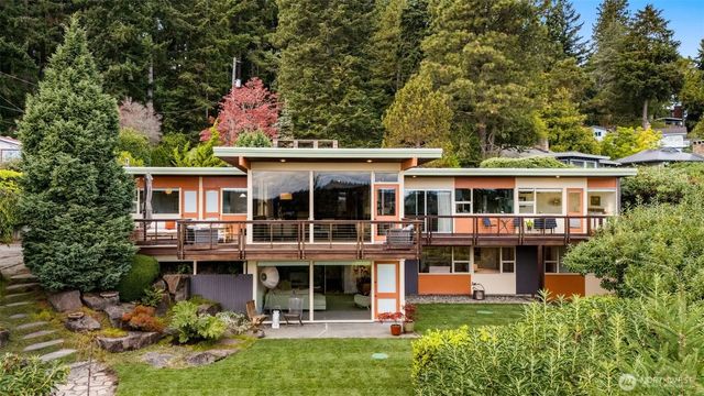 17059 16th Avenue Sw, Normandy Park