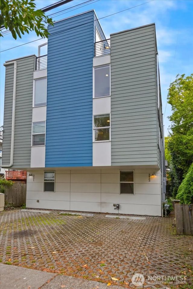 3423 Beacon Avenue S, Seattle
