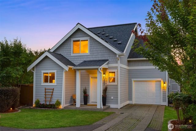221 1st Place Ne, Issaquah