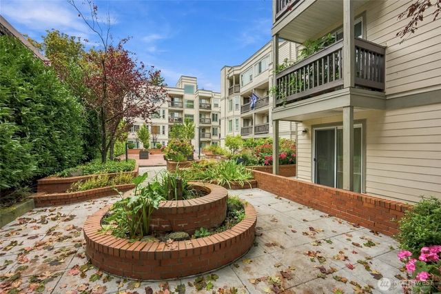 2152 N 112th Street N 409, Seattle