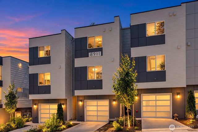 8911 Ne 173rd Place B, Bothell