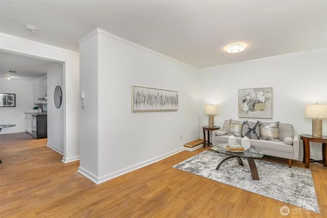 403 Terry Avenue Apt. 2, Seattle