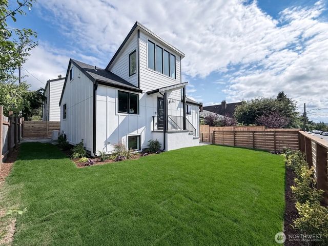 5402 20th Avenue S, Seattle