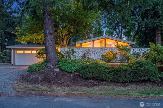 6309 Ne 156th Street, Kenmore