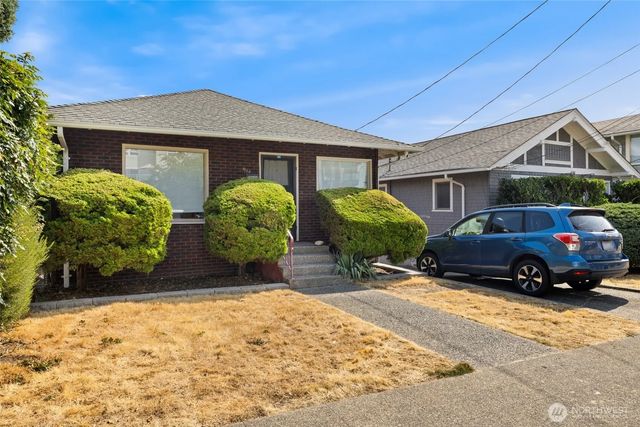 1726 Dexter Avenue N, Seattle