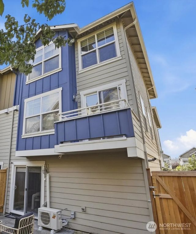 2628 B Nw 57th Street, Seattle