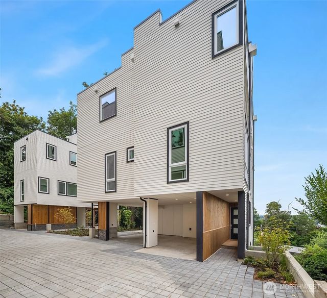 530 W Barrett Street, Seattle
