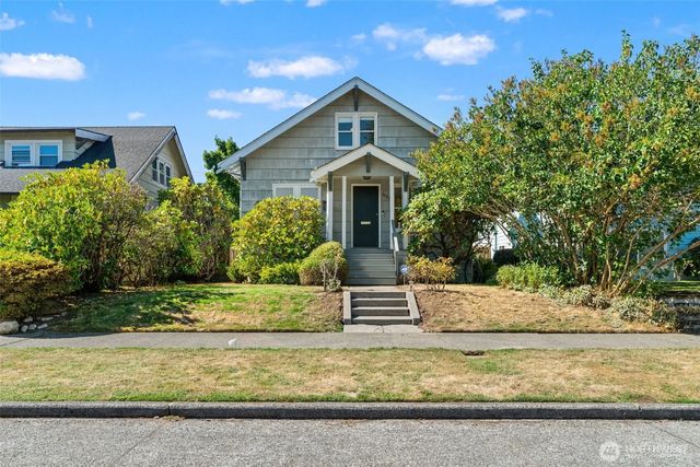 5021 36th Avenue Sw, Seattle