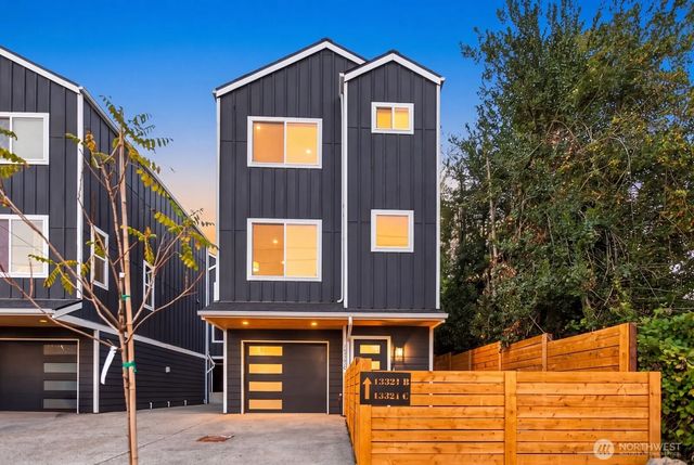 13321 Third Avenue Ne D, Seattle