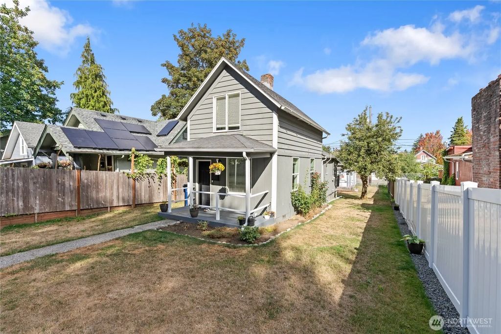 4121 S J Street, Tacoma