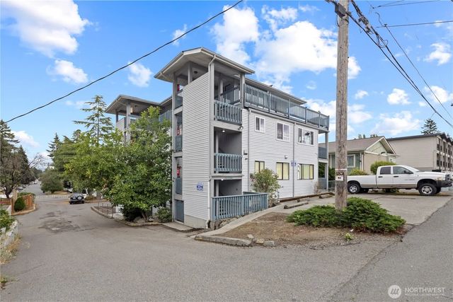 13204 12th Avenue Sw, Burien