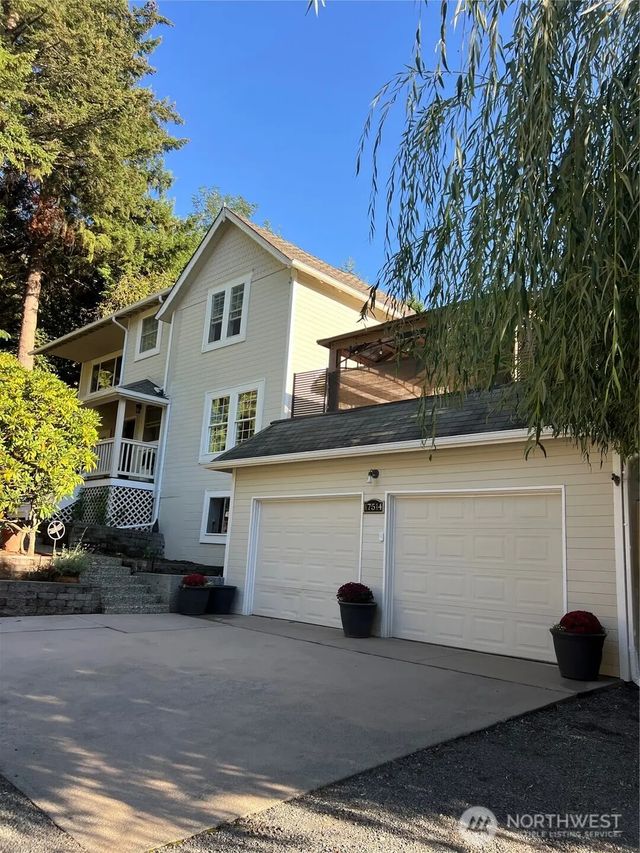 17514 W Riverside Drive, Bothell