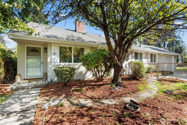 18806 4th Avenue S, Burien