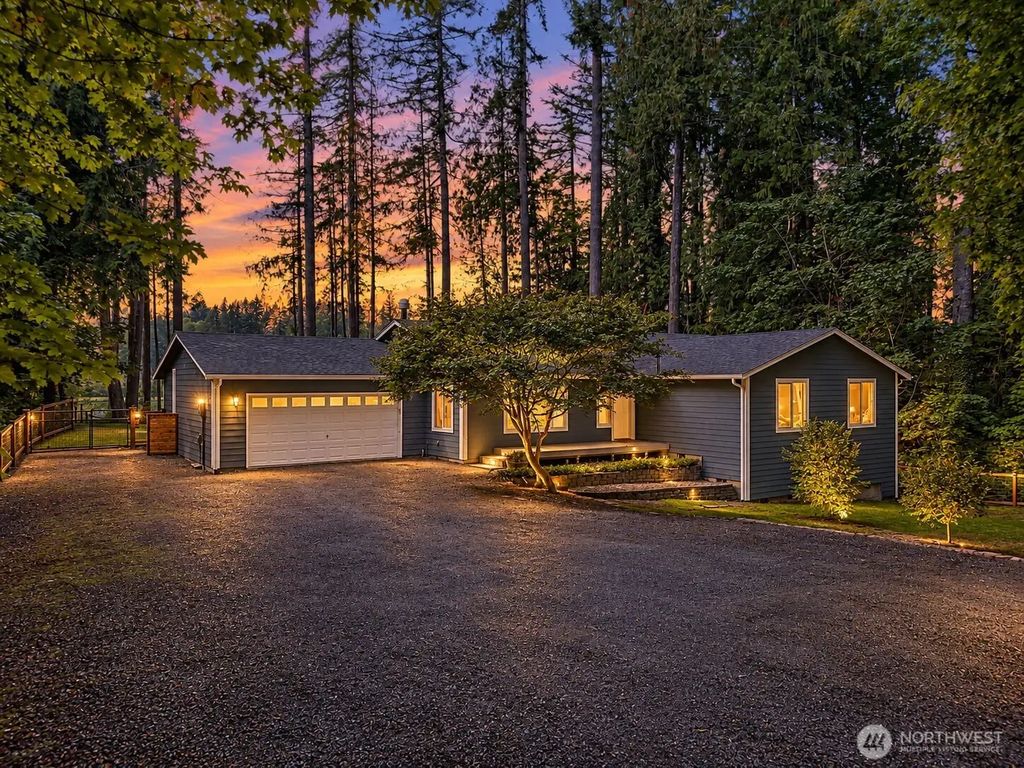 4529 Johnson Point Road Ne, Olympia