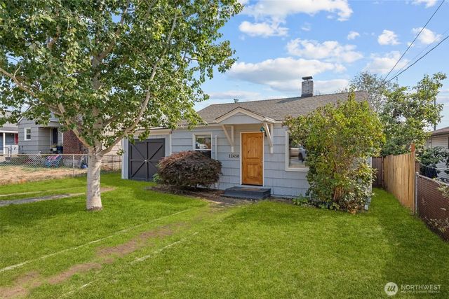 12450 1st Avenue Sw, Burien