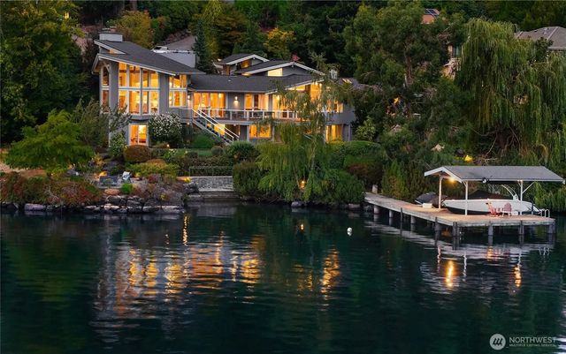 8493 W Mercer Way, Mercer Island