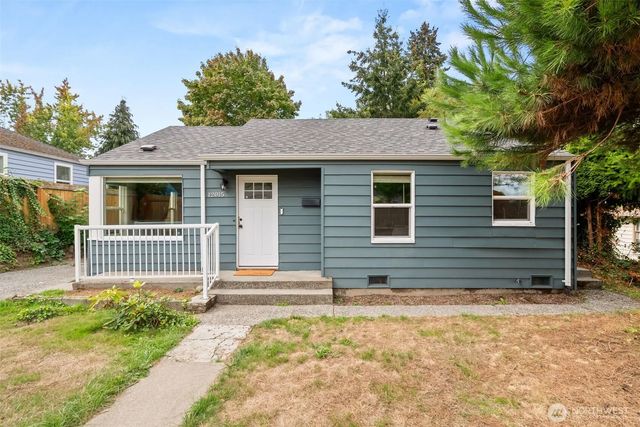 12015 69th Avenue S, Seattle