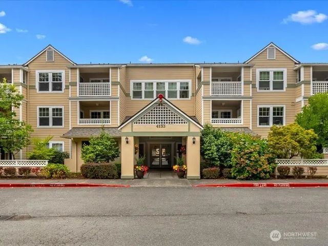 4133 224th Lane Se 112, Issaquah