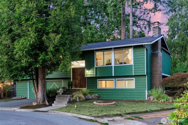 12822 Ne 68th Street, Kirkland