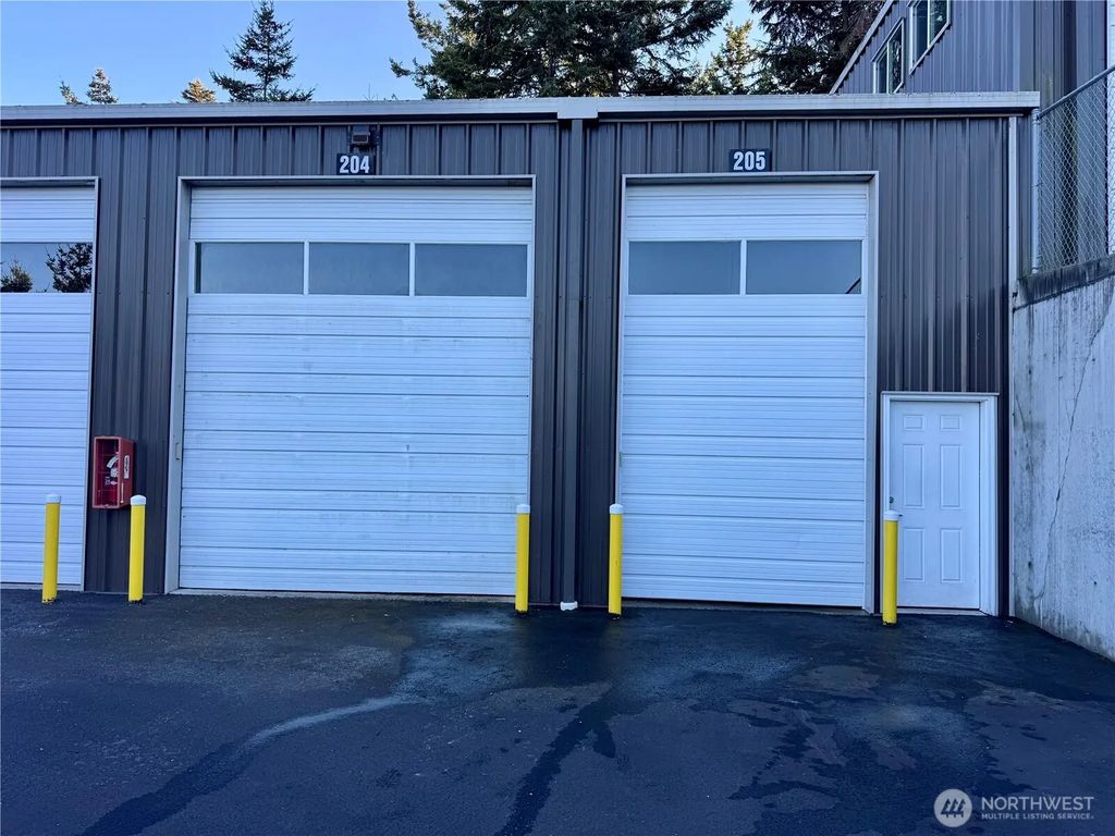 6040 Sands Way 205, Anacortes