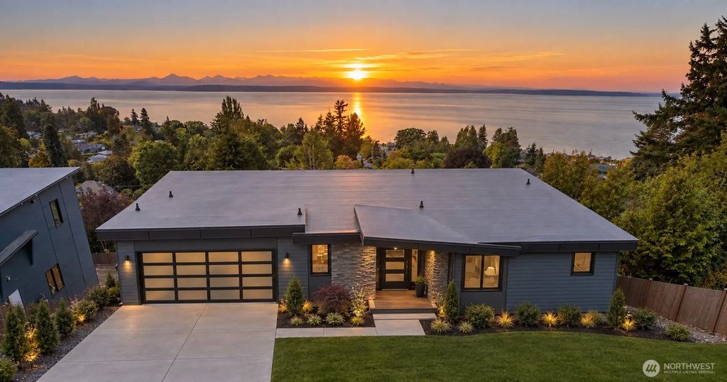 19122 94th Avenue W, Edmonds