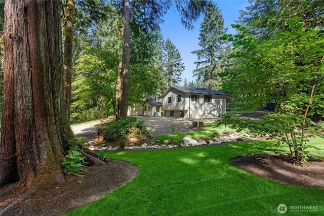 6894 Ne Koura Road, Bainbridge Island