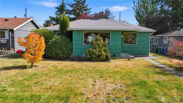 9216 30th Avenue Sw, Seattle
