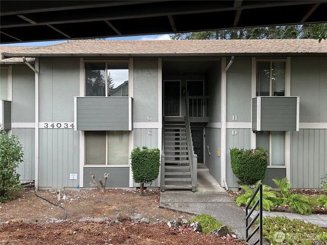 34034 1st Place S G, Federal Way