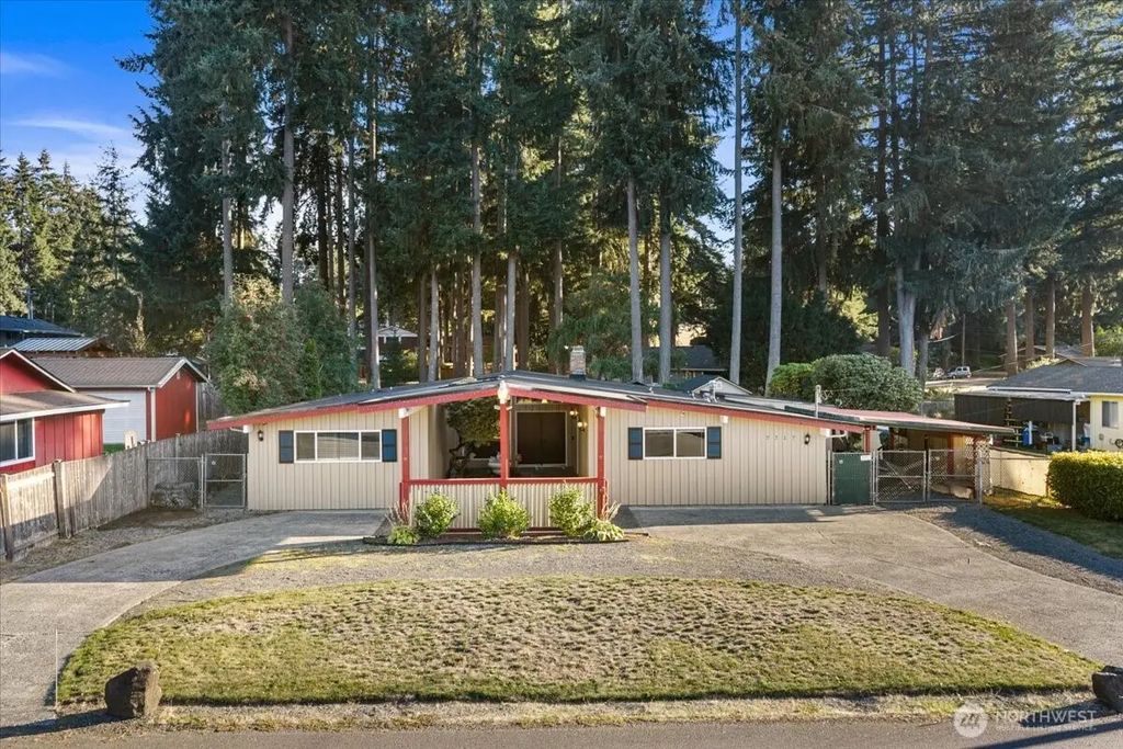 7717 Husky Way Se, Lacey