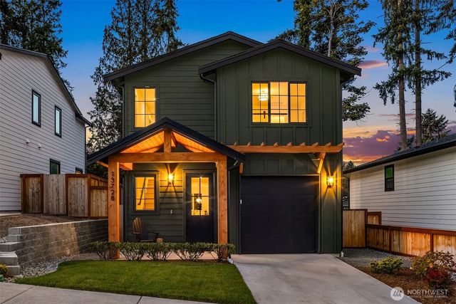 13728 Ne 101st Street, Kirkland