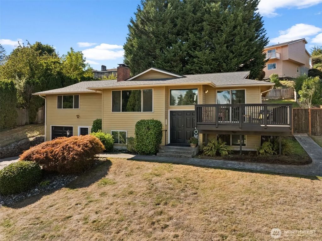 1414 Woodside Drive, Fircrest