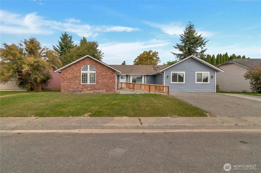 808 Sauk Mountain Drive, Sedro Woolley
