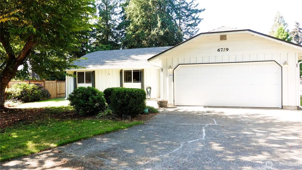 6729 Bel Mor Court Sw, Tumwater