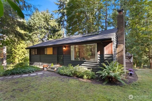 17210 30th Avenue Ne, Lake Forest Park