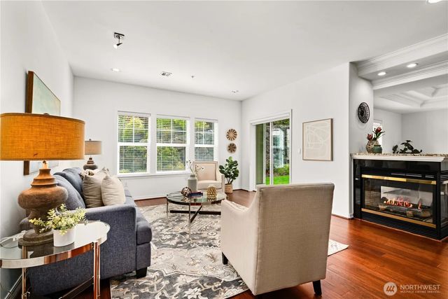 4406 Providence Point Place Se 101, Issaquah