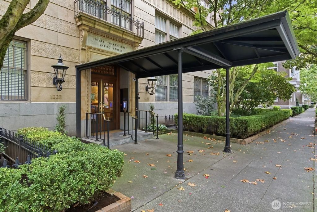 1223 Spring Street 1200, Seattle