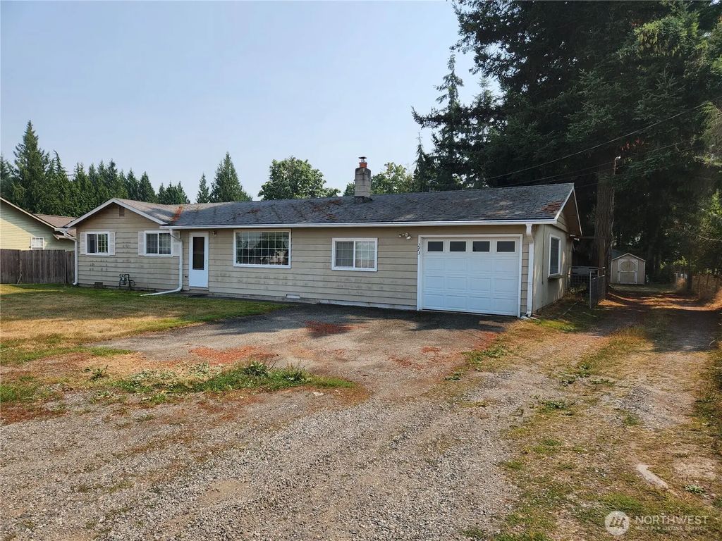 273 W Bartlett, Lynden
