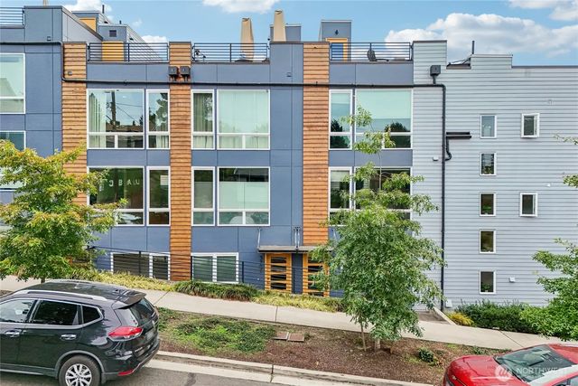 3709 S Dakota Street, Seattle