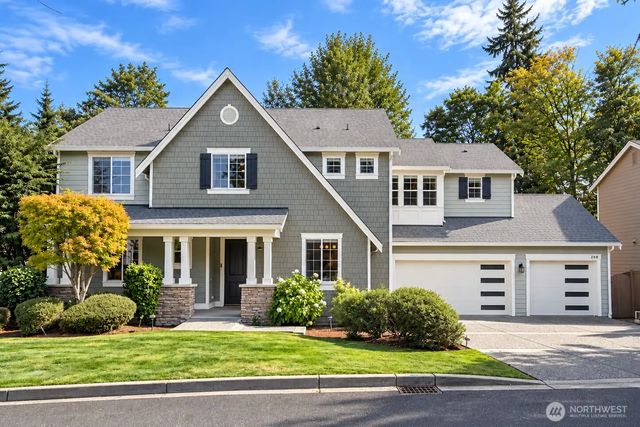 208 107th Place Se, Bellevue