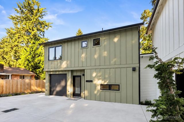 11349 B 23rd Avenue Ne, Seattle