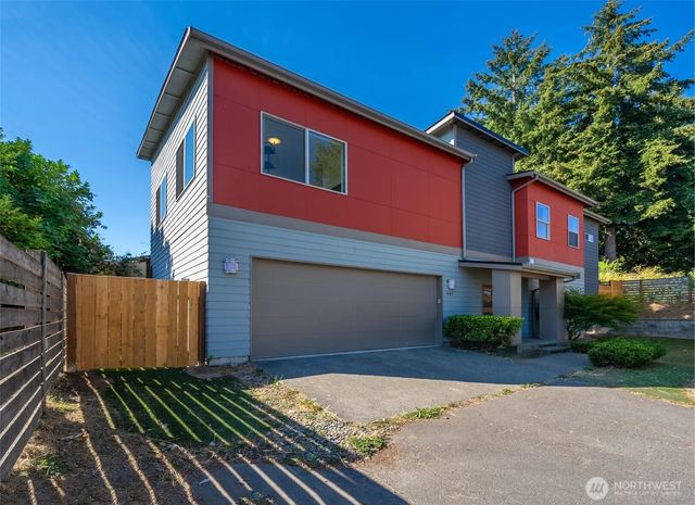 647 S 150th Street, Burien