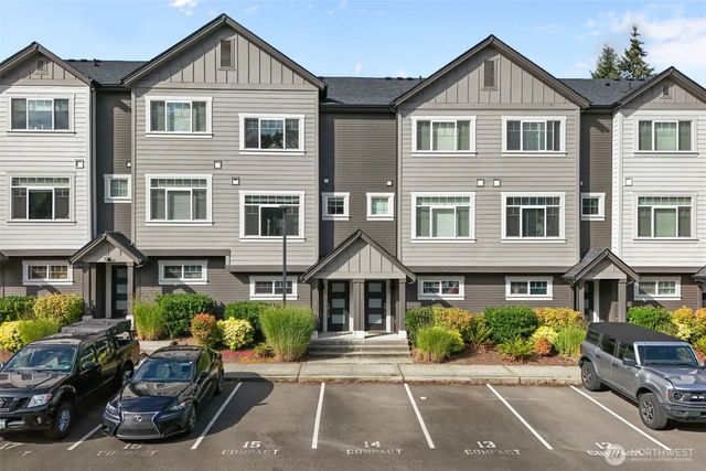 135 Sw 185th Lane, Normandy Park