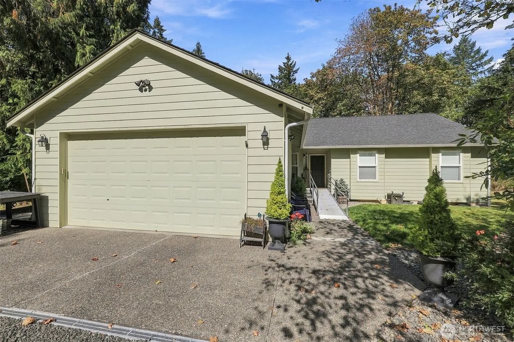 2012 Lorraine Drive Se, Olympia