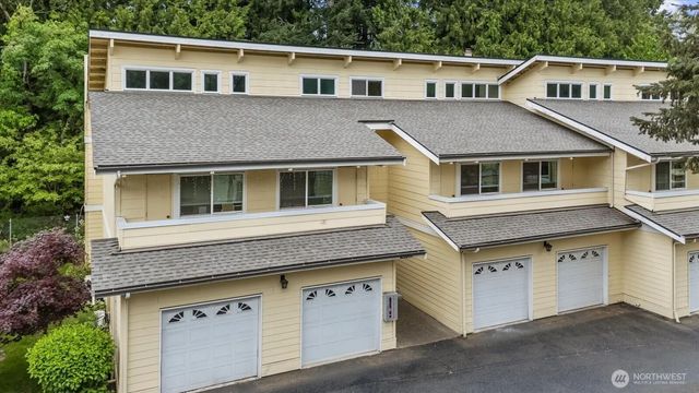 14702 Ne 51st Street A2, Bellevue