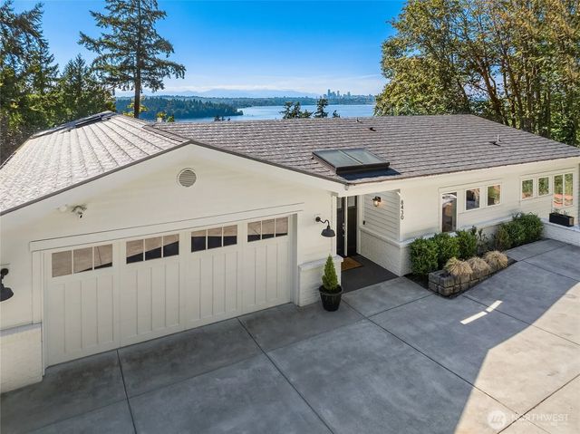 8430 Se 53rd Place, Mercer Island