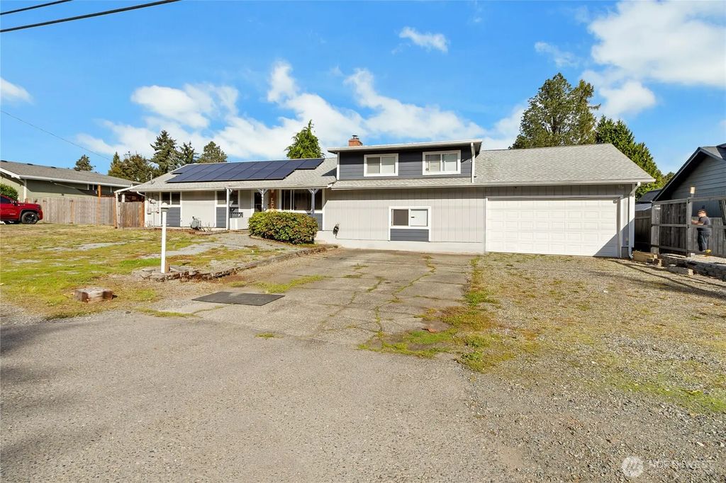14115 80th Street E, Puyallup