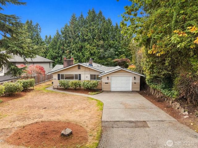 10241 Ne 20th Place, Bellevue