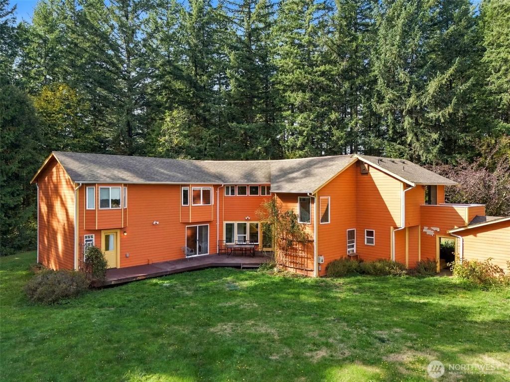 9822 Dempsey Lane Sw, Olympia