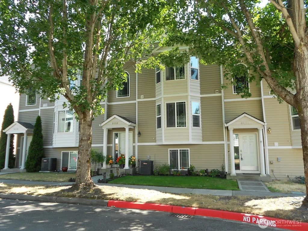 8433 13th Ave Se, Olympia